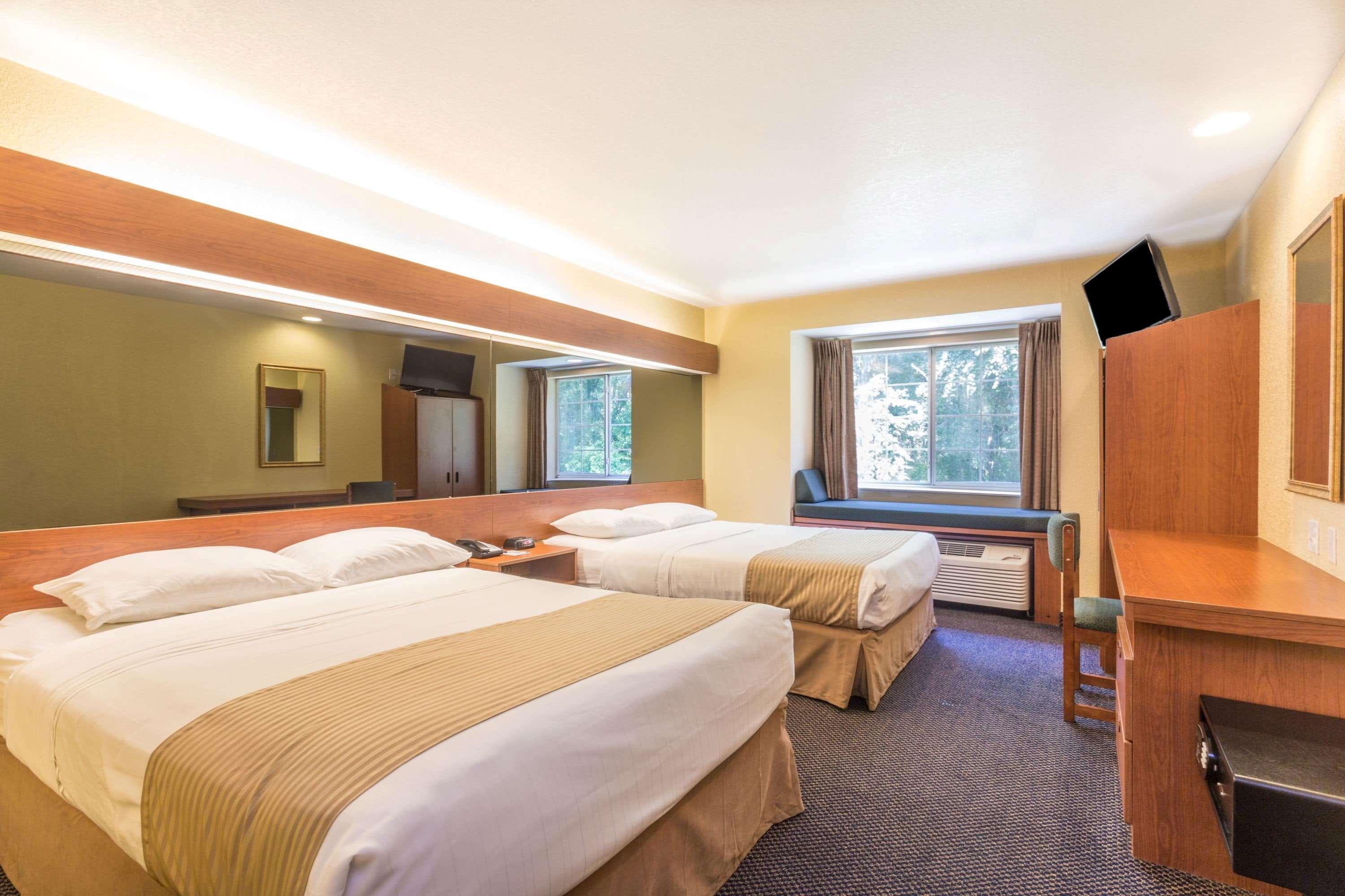 Microtel Inn And Suites Ocala Bagian luar foto