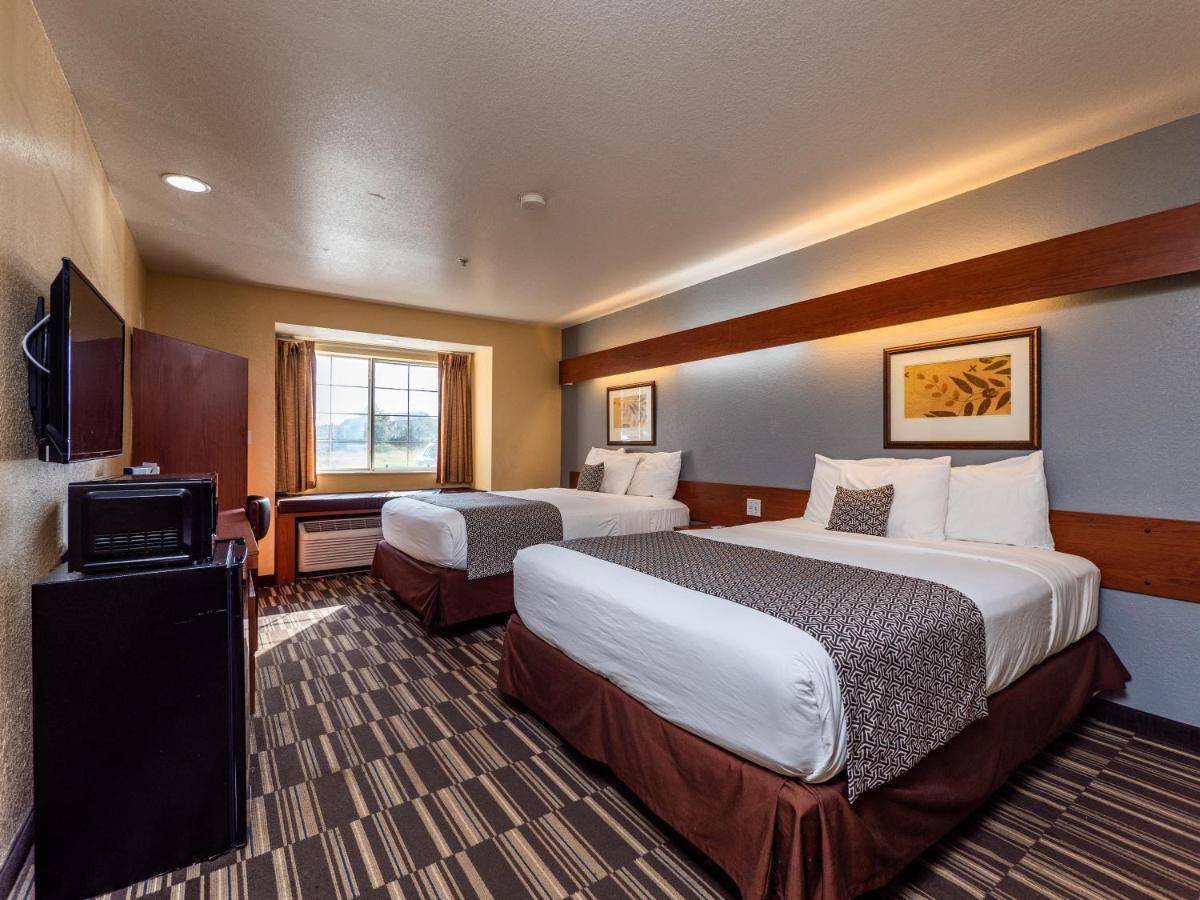 Microtel Inn And Suites Ocala Bagian luar foto