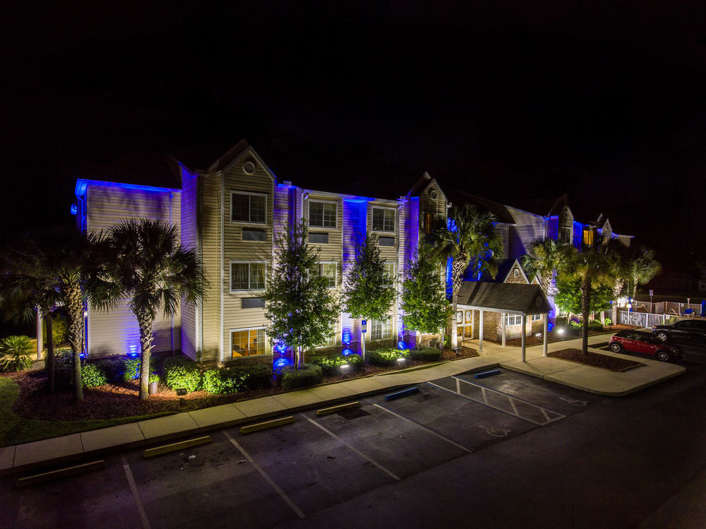 Microtel Inn And Suites Ocala Bagian luar foto
